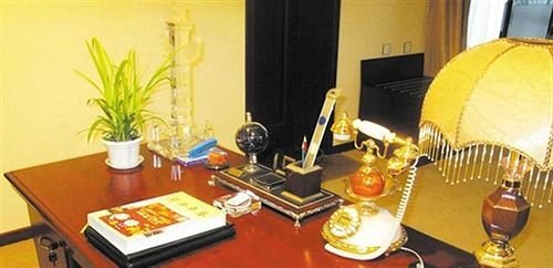 Хецзе: Heze Heping Hotel