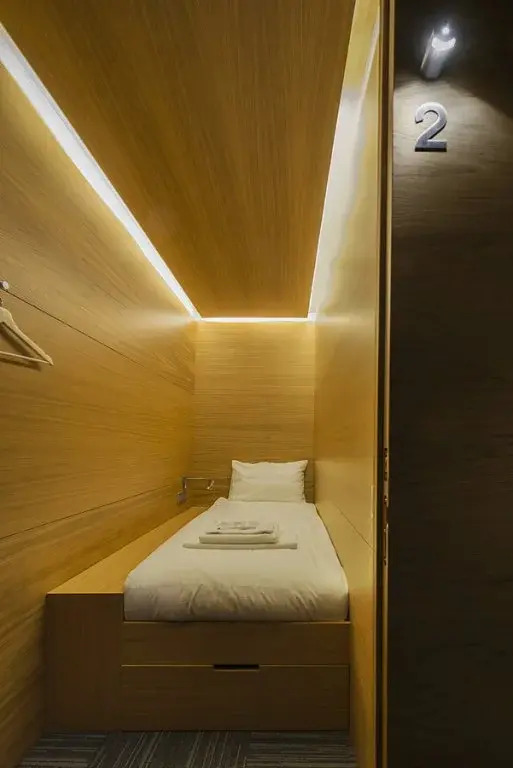 Москва: Workstation Capsule Hotel