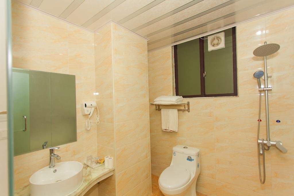 Чжухай: Zhuhai Twenty Four Hours Traders Hotel