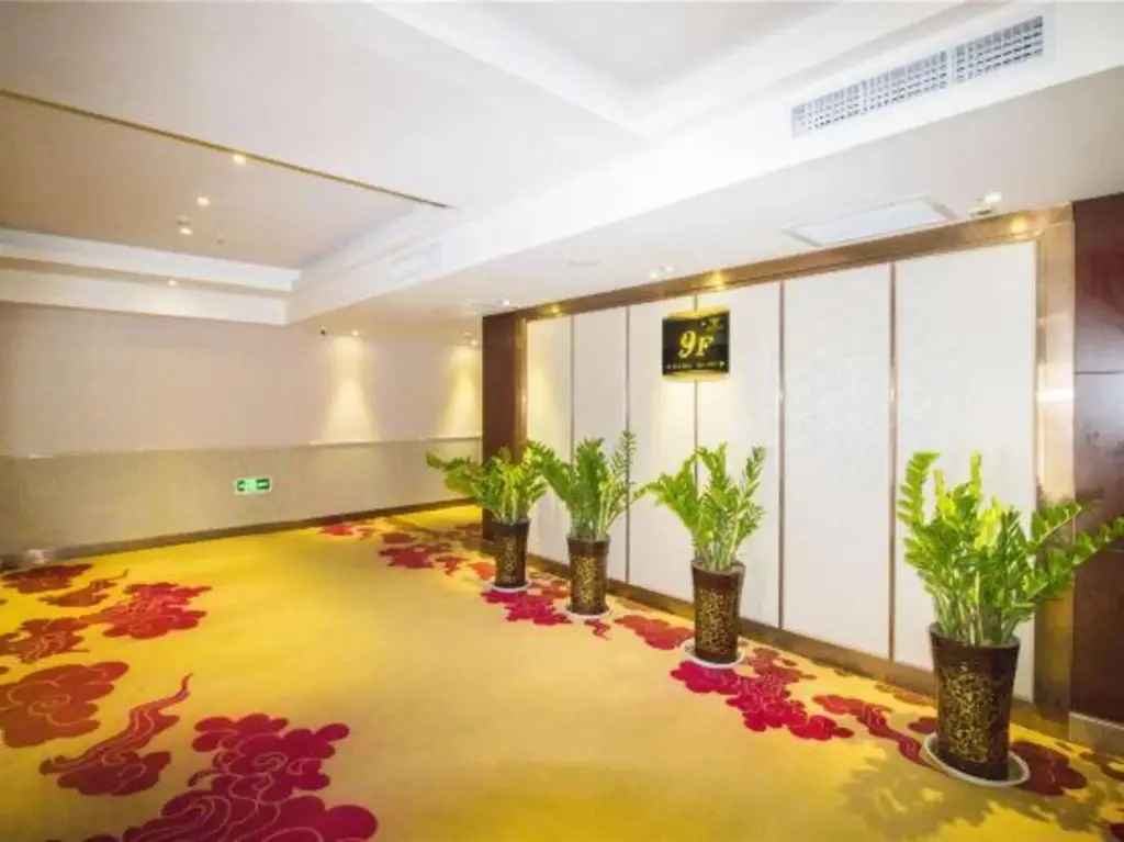 Сиань: Junhao International Hotel (High-speed Railway North Station  Metro Station Branch)
