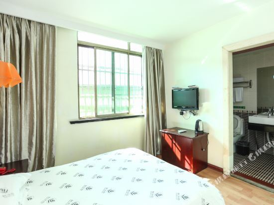 Наньтун: Hemusen Chain Hotel Qidong Lvsilingyun