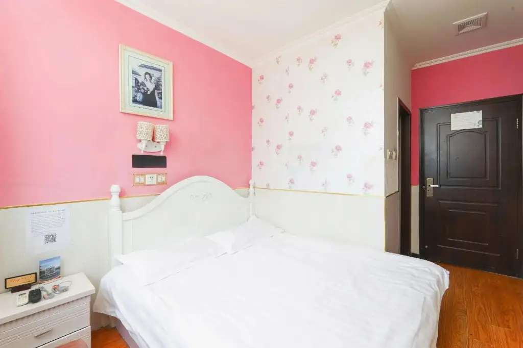 Пекин: Longfashun Boutique Hotel (Shibalidian Laojuntang Park)