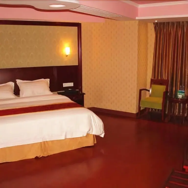 Циндао: Starway Hotel Qingdao Middle Xianggang Road