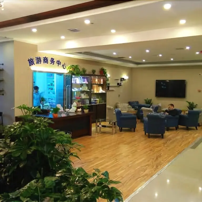 Циндао: Starway Hotel Qingdao Middle Xianggang Road