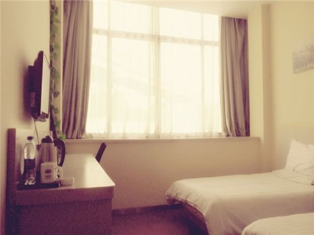 Шанхай: Orange Hotel(Shanghai Hongqiao Hub National Exhibition Center Store Qixing Road)