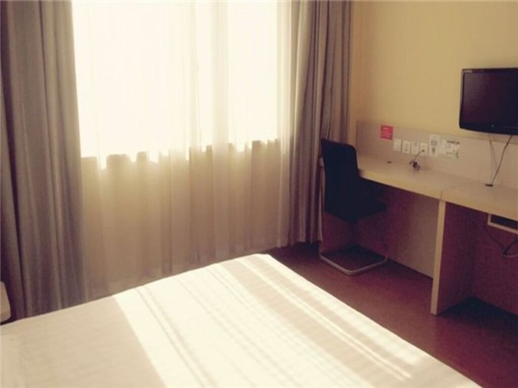 Шанхай: Orange Hotel(Shanghai Hongqiao Hub National Exhibition Center Store Qixing Road)