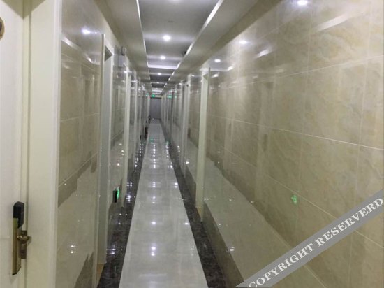 Ziyou Express Hotel — фото 1