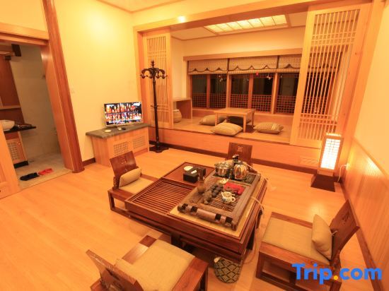 Anyuan Sanbaishan Hot Spring Resort Hotel — фото 1
