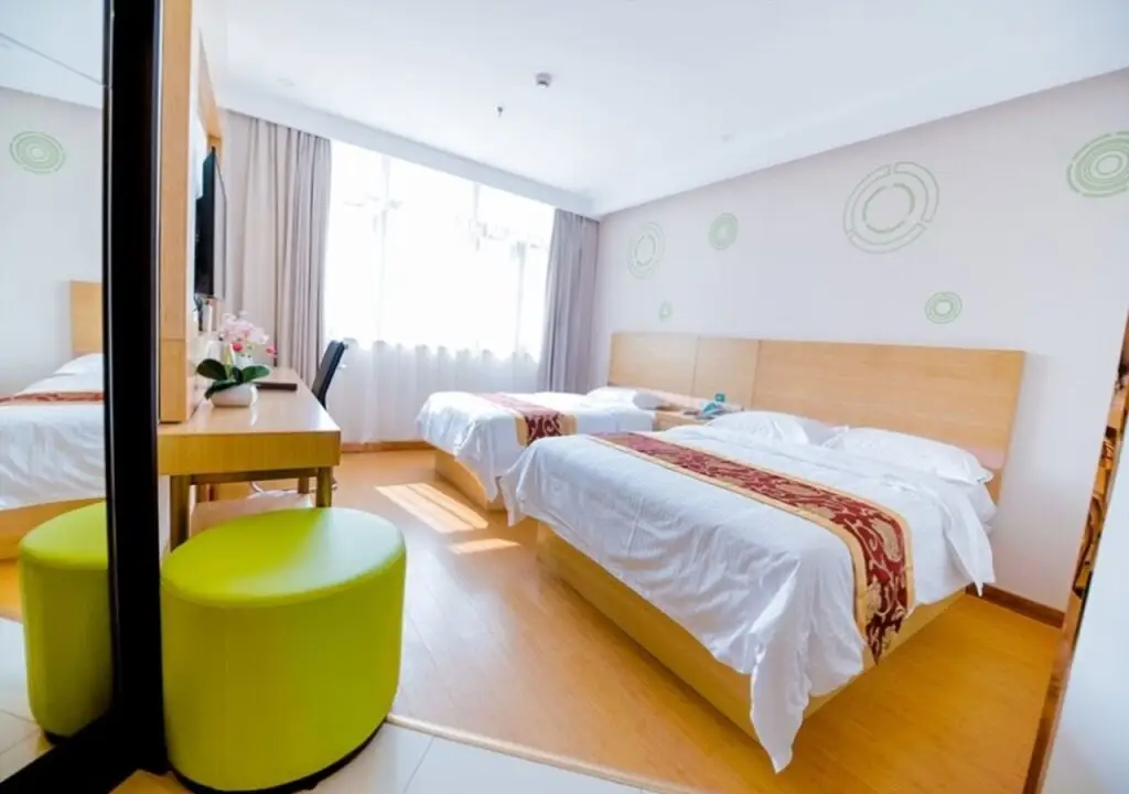 Шанхай: GreenTree Inn Shanghai Kangqiao Zhoupu Xiuyan Road Metro Station Kangs