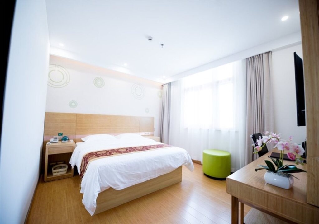 Шанхай: GreenTree Inn Shanghai Kangqiao Zhoupu Xiuyan Road Metro Station Kangs
