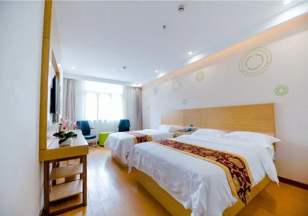 Шанхай: GreenTree Inn Shanghai Kangqiao Zhoupu Xiuyan Road Metro Station Kangs