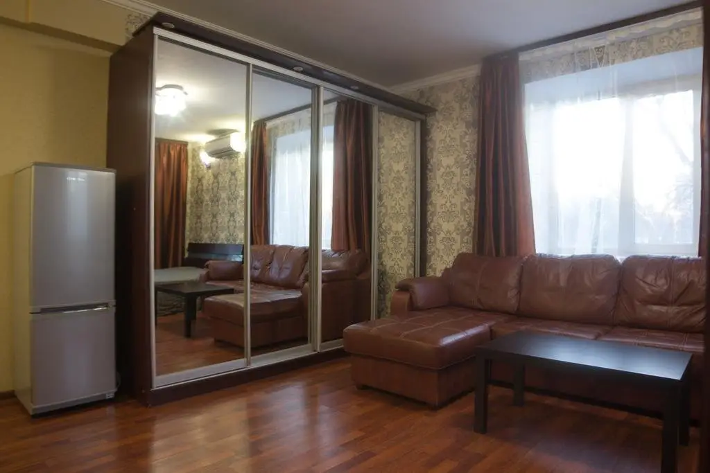 Москва: Apartment At Ulitsa Borisa Galushkina 21