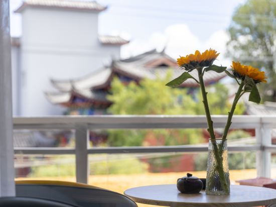 Лицзян: Xinyi Inn Zhongyi West Village
