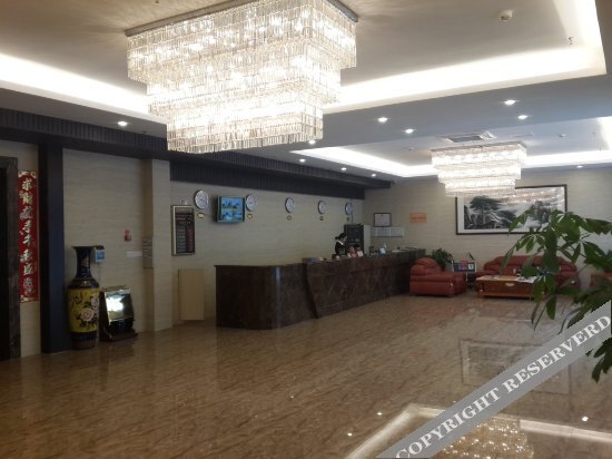 Xiongyuan Business Hotel — фото 1