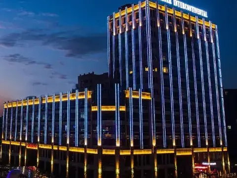 Caesar International Hotel — фото 1
