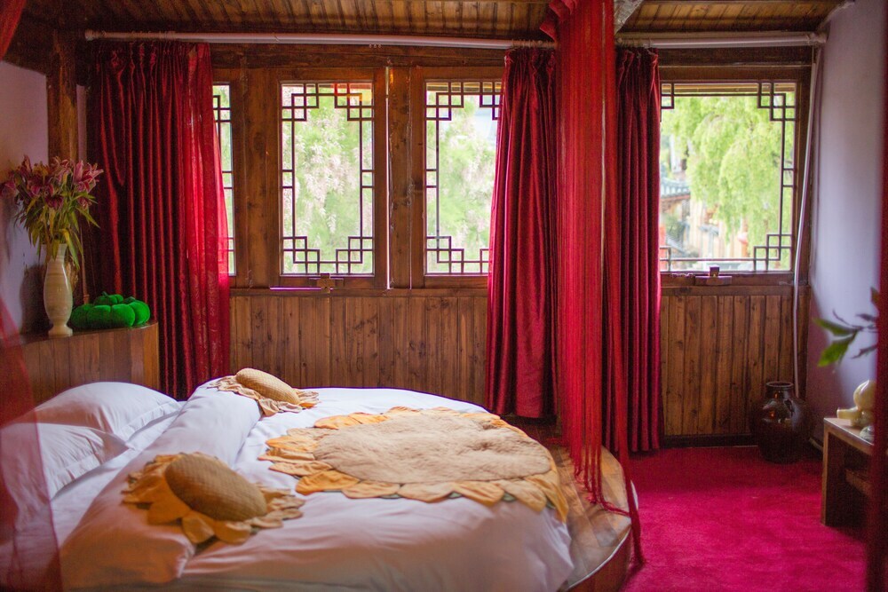 Лицзян: Lijiang Tianlong Inn