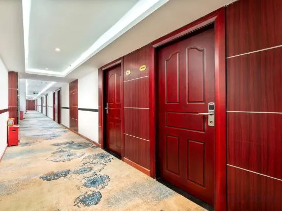 Гуанчжоу: Guangzhou Grand Spring Hotel (Jiahe Wanggang Subway Station Branch)