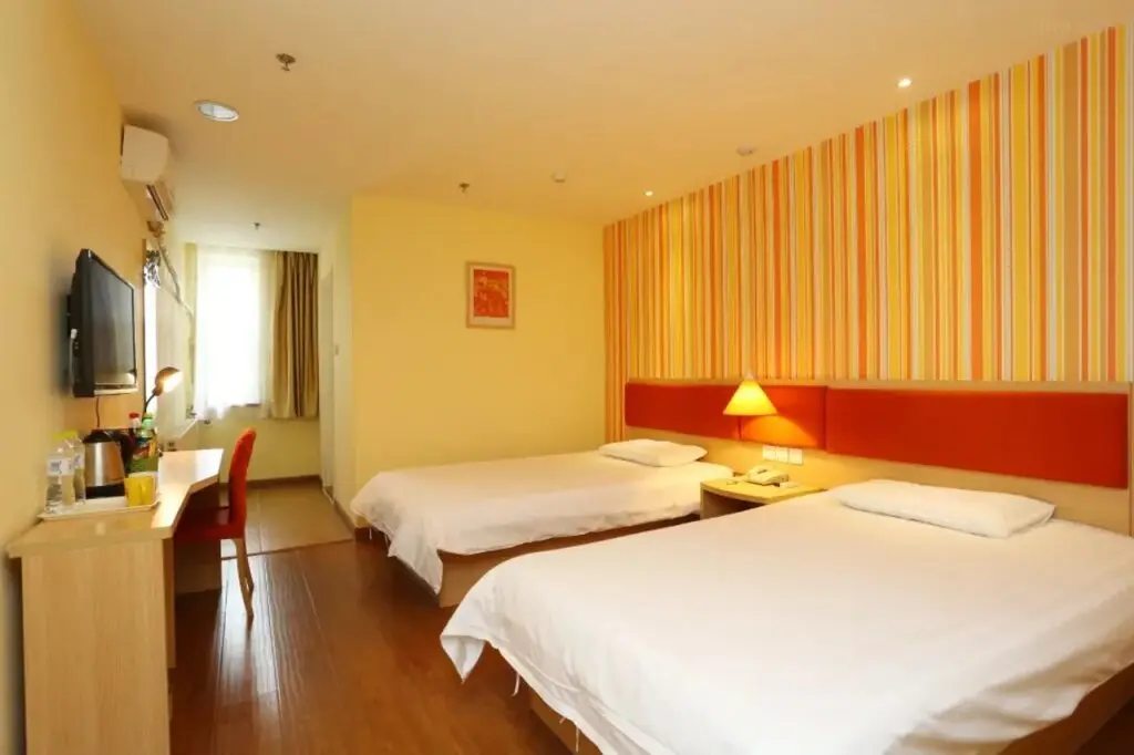 Чанчунь: Home Inn Changchun Hi-tech Zone Guigu Street