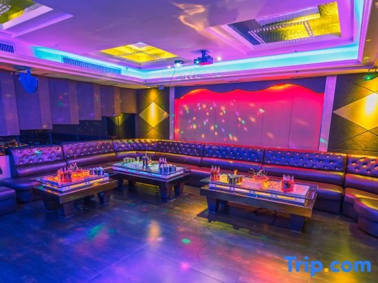 Байсе: Xiang He Hotel