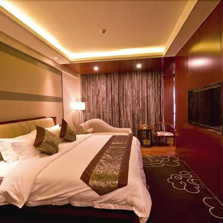 Чанша: Shanshui Baihua Hotel (Changsha West Passenger Station)