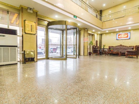 Баодин: Huangyue Business Hotel