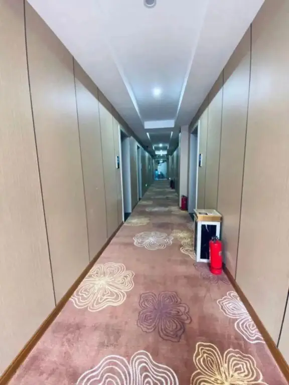 Чэнду: Jingxin Business Hotel