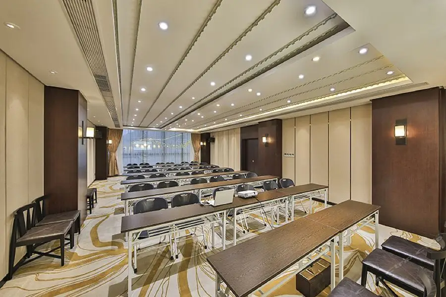 Шэньчжэнь: Fancy Hotel (Shenzhen Bantian, Guangyayuan Subway Station)