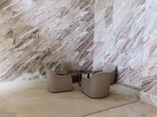 Ичунь Хэйлунцзян: Xinhao Business Hotel