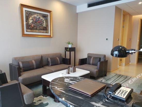 Нанкин: Jiasheng Jinling Hotel