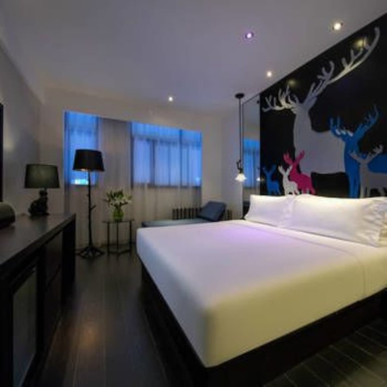 Шанхай: Orange Hotel Select