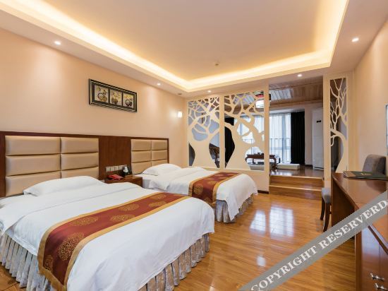 Гуйян: Guiyang Yimou Impression Hotel (Guiyang Huaguoyuan Fortune Plaza Wulichong Subway Station)