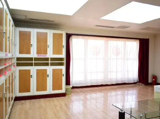Тайюань: Taiyuan Textile Business Hotel