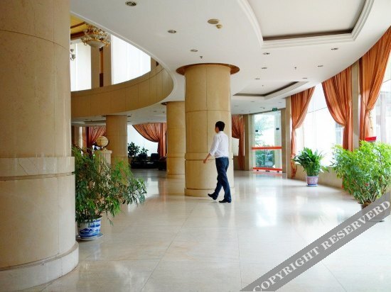 Шанхай: Tianyi Hotel