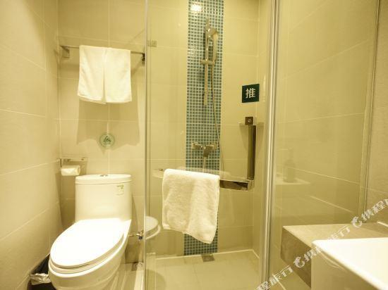 Home Inn Selected (Zhuhai Gongbei Port Qinglv South Road) — фото 1