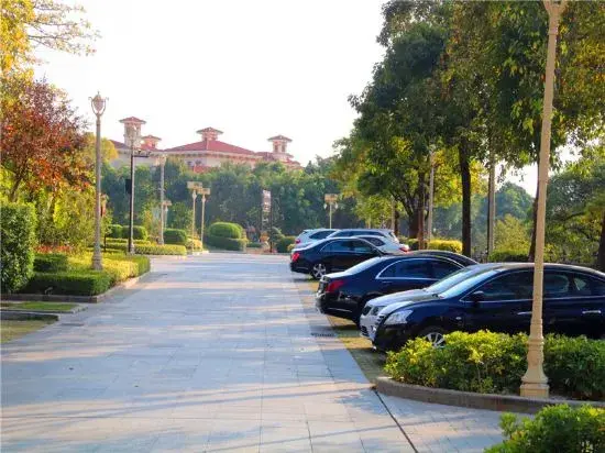 Хейан: DongAn Hotel (Heyuan Shili Dong'an East Coast High-speed Rail Station Store)