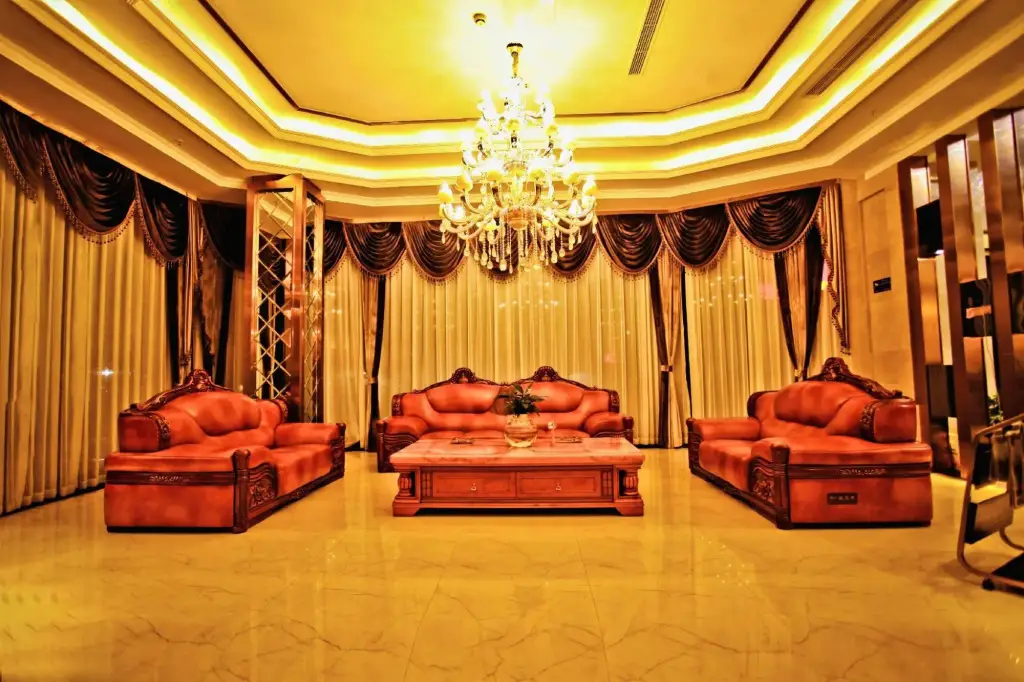 Jindu Hotel — фото 1