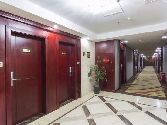 Kaixuanlong Hotel (Changsha South Bus Station) — фото 1