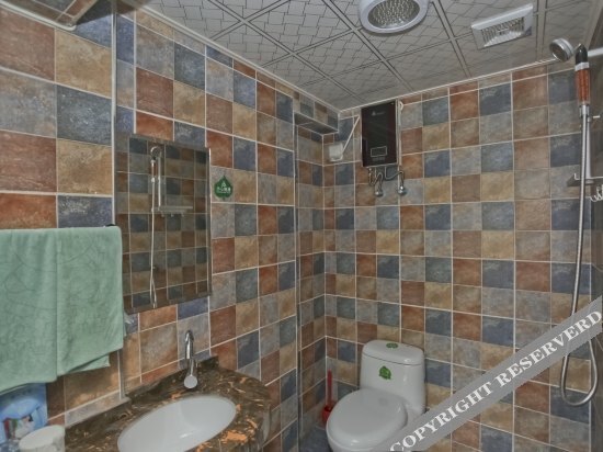 Далянь: Zhongxin Express Hotel (Pulandian Pikou Branch)