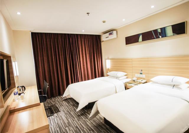 Шанхай: City Comfort Inn Shanghai Zuibaichi Metro Station Songhui Zhong Road