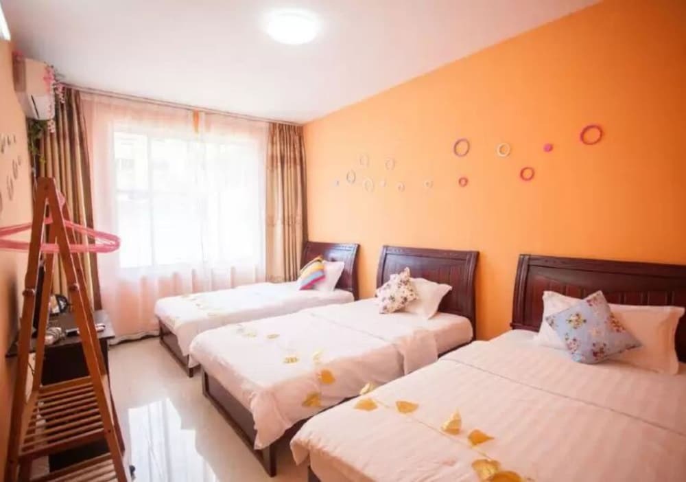 Яншо: Zhaolvchang Holiday Hotel (Yangshuo County Kindergarten West Street)