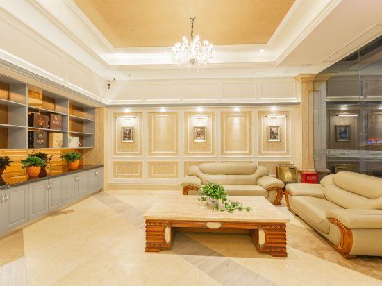Сянфань: Ripple Hotel (Nanzhang Jinzhang Avenue)