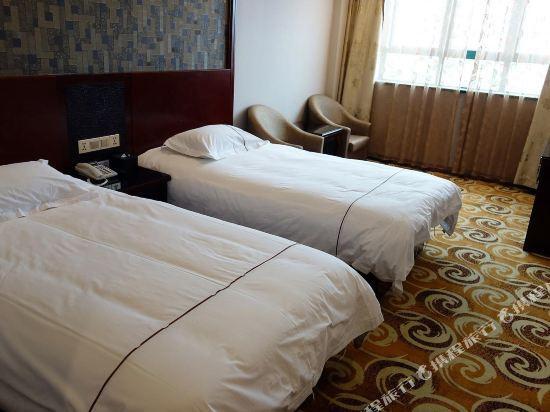 Шанхай: Nayesi Hotel