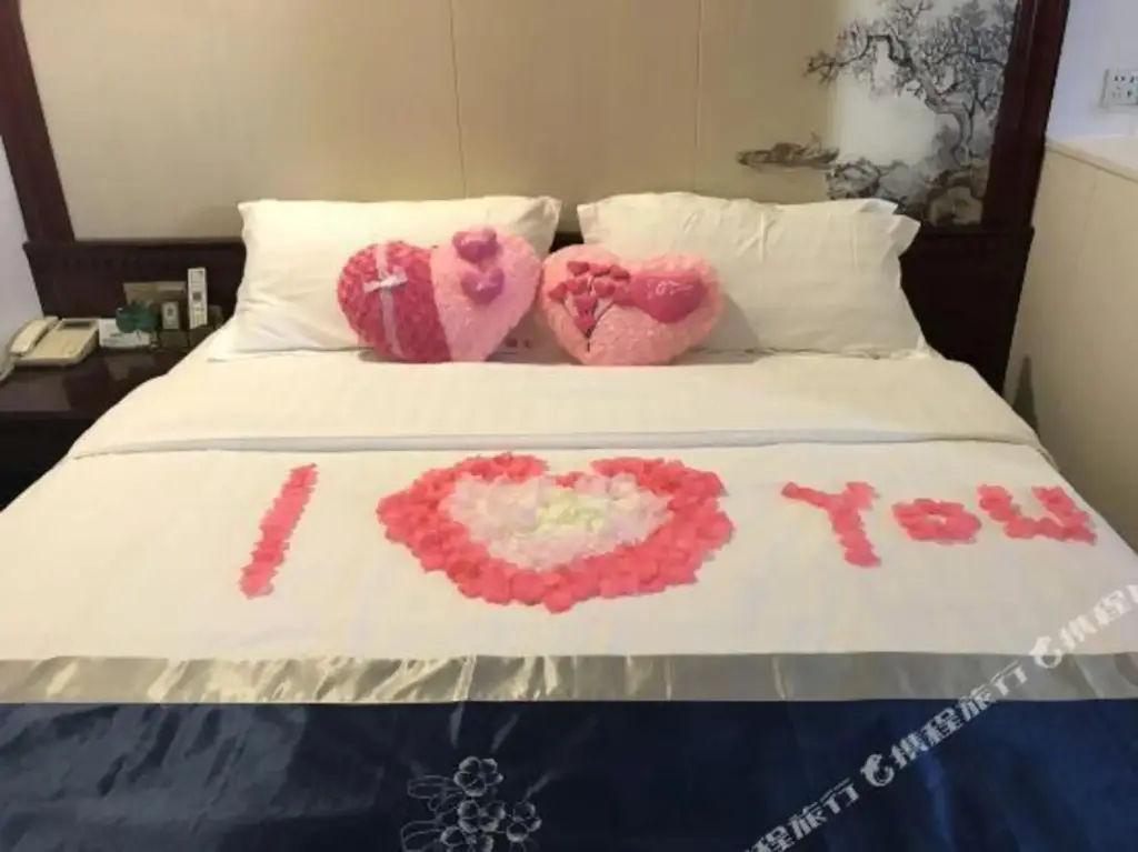 Фошань: Li's Holiday Hotel (Foshan Sanshui Railway Station)