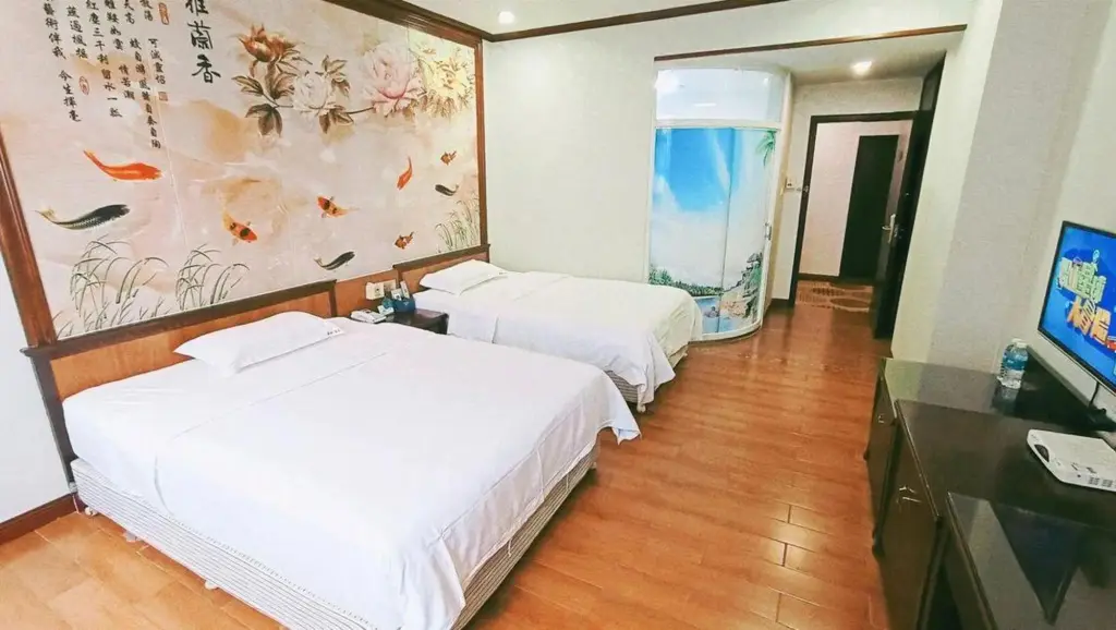 Фошань: Li's Holiday Hotel (Foshan Sanshui Railway Station)