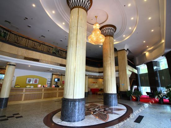 Home Inn (Qingyuanqiao North Road Walmart Plaza) — фото 1