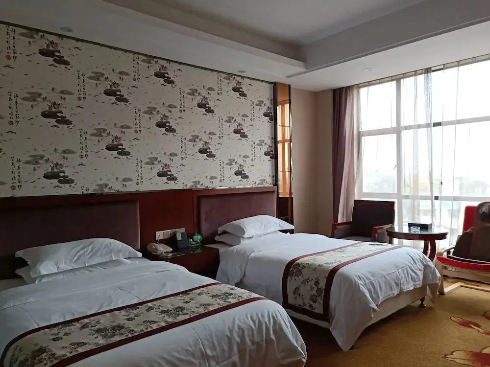 Guilin Xin Bin International Hotel — фото 1