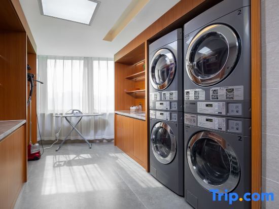 Урумчи: Homeinn Plus Hotel (Urumqi Huanghe Road Traditional Chinese Medicine Hospital)