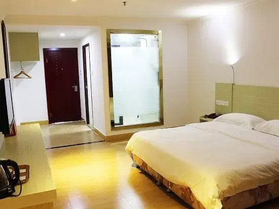 Шэньчжэнь: Shenzhen Huashang Hotel (Hongling Subway Station KKmall)