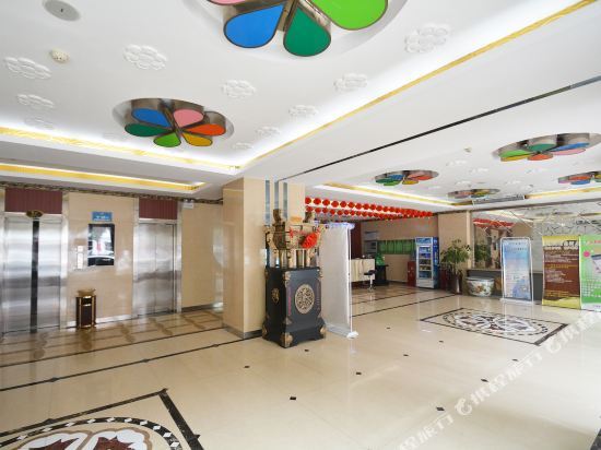 众君澜时尚酒店(长葛体育场东转盘店) — фото 1