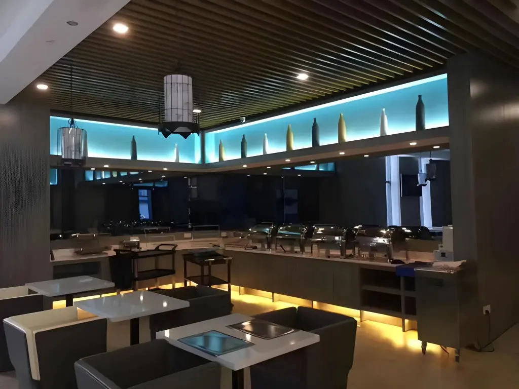 Нанкин: Metropolo Nanjing Jiangning South East University